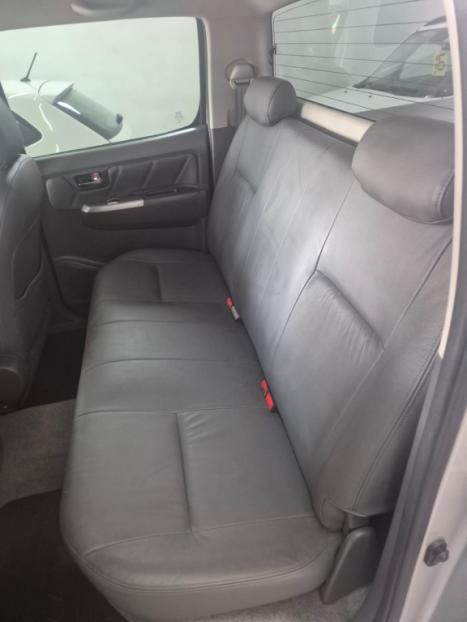 TOYOTA Hilux Caminhonete 3.0 4P 4X4 SRV TURBO DIESEL TOP CABINE DUPLA AUTOMÁTICO, Foto 9