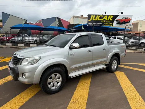 TOYOTA Hilux Caminhonete 2.7 16V 4P SRV CABINE DUPLA, Foto 1