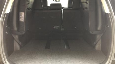 TOYOTA Hilux SW4 2.8 16V 4P SRX 4X4 7 LUGARES TURBO DIESEL AUTOMTICO, Foto 6