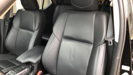 TOYOTA Hilux SW4 2.8 16V 4P SRX 4X4 7 LUGARES TURBO DIESEL AUTOMTICO, Foto 14