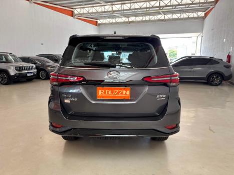 TOYOTA Hilux SW4 2.8 16V 4P SRX PLATINUM 4X4 TURBO DIESEL AUTOMTICO, Foto 3