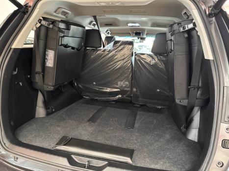 TOYOTA Hilux SW4 2.8 16V 4P SRX PLATINUM 4X4 TURBO DIESEL AUTOMTICO, Foto 8