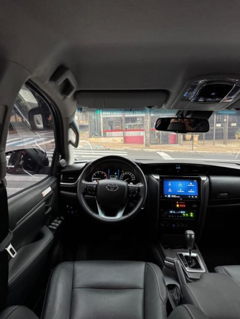 TOYOTA Hilux SW4 2.8 16V 4P SRX PLATINUM 4X4 TURBO DIESEL AUTOM�TICO, Foto 7