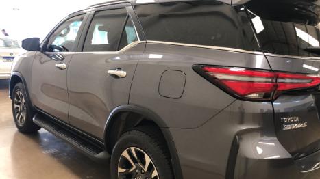 TOYOTA Hilux SW4 2.8 16V 4P SRX PLATINUM 4X4 7 LUGARES TURBO DIESEL AUTOM�TICO, Foto 11