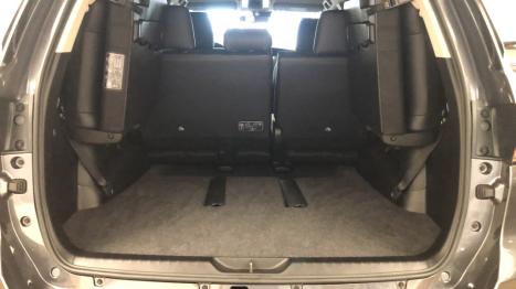 TOYOTA Hilux SW4 2.8 16V 4P SRX PLATINUM 4X4 7 LUGARES TURBO DIESEL AUTOM�TICO, Foto 18