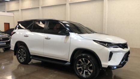 TOYOTA Hilux SW4 2.8 16V 4P SRX PLATINUM 4X4 7 LUGARES TURBO DIESEL AUTOM�TICO, Foto 6