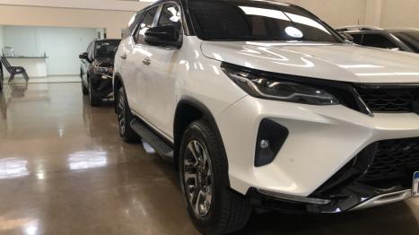 TOYOTA Hilux SW4 2.8 16V 4P SRX PLATINUM 4X4 7 LUGARES TURBO DIESEL AUTOM�TICO, Foto 9