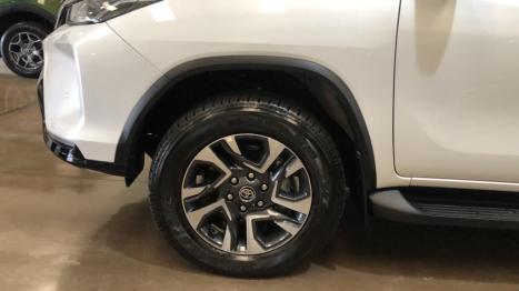 TOYOTA Hilux SW4 2.8 16V 4P SRX PLATINUM 4X4 7 LUGARES TURBO DIESEL AUTOM�TICO, Foto 11
