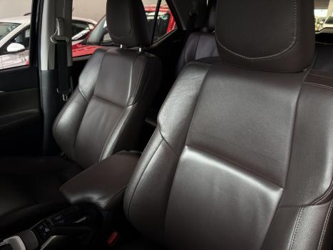 TOYOTA Hilux SW4 2.8 16V 4P SRX 4X4 7 LUGARES TURBO DIESEL AUTOMÁTICO, Foto 9