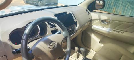 TOYOTA Hilux SW4 3.0 16V 4P SRV 4X4 7 LUGARES TURBO DIESEL AUTOM�TICO, Foto 15