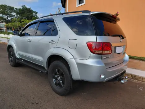 TOYOTA Hilux SW4 3.0 16V 4P SRV 4X4 TURBO DIESEL AUTOM�TICO, Foto 8