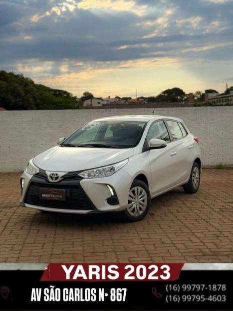 TOYOTA Yaris Hatch 1.5 16V 4P FLEX XL MULTIDRIVE AUTOMTICO CVT, Foto 1
