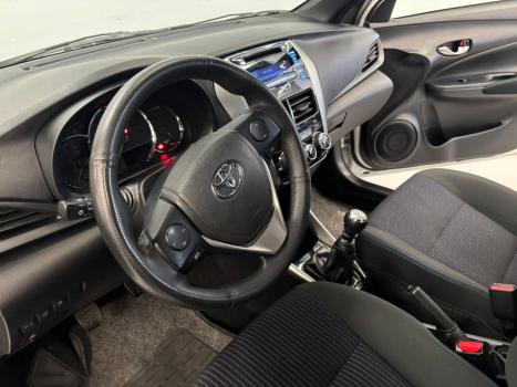 TOYOTA Yaris Hatch 1.3 16V 4P FLEX XL, Foto 8