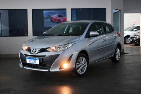 TOYOTA Yaris Hatch 1.3 16V 4P FLEX XL MULTIDRIVE AUTOM�TICO CVT, Foto 3