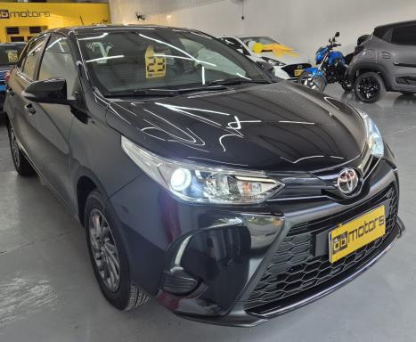 TOYOTA Yaris Hatch 1.5 16V 4P FLEX XS MULTIDRIVE AUTOM�TICO CVT, Foto 3
