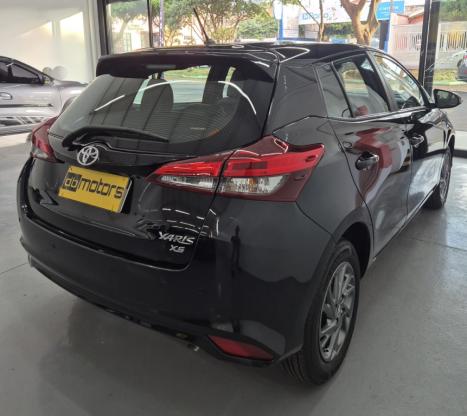 TOYOTA Yaris Hatch 1.5 16V 4P FLEX XS MULTIDRIVE AUTOM�TICO CVT, Foto 4