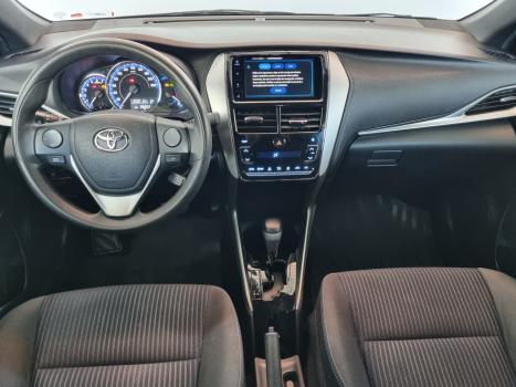TOYOTA Yaris Hatch 1.3 16V 4P FLEX XL PLUS TECH MULTIDRIVE AUTOM�TICO CVT, Foto 2