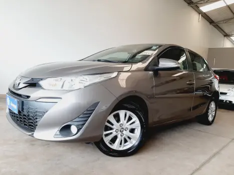 TOYOTA Yaris Hatch 1.3 16V 4P FLEX XL PLUS TECH MULTIDRIVE AUTOMÁTICO CVT, Foto 1