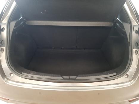 TOYOTA Yaris Hatch 1.3 16V 4P FLEX XL PLUS TECH MULTIDRIVE AUTOMÁTICO CVT, Foto 7
