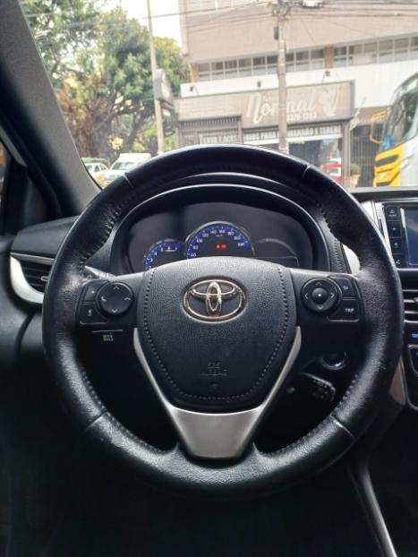 TOYOTA Yaris Hatch 1.5 16V 4P FLEX XS CONNECT MULTIDRIVE AUTOMÁTICO CVT, Foto 17
