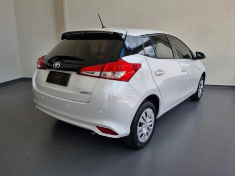 TOYOTA Yaris Sedan 1.5 16V 4P FLEX PLUS MULTIDRIVE AUTOM�TICO CVT, Foto 6