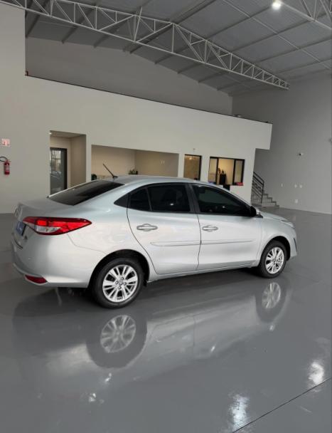 TOYOTA Yaris Sedan 1.5 16V 4P FLEX XL, Foto 3