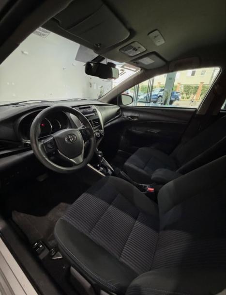 TOYOTA Yaris Sedan 1.5 16V 4P FLEX XL, Foto 4