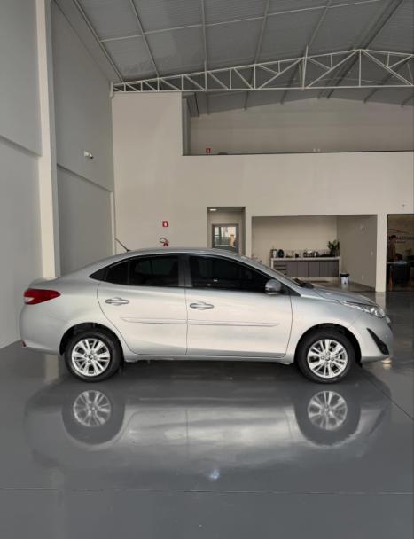 TOYOTA Yaris Sedan 1.5 16V 4P FLEX XL, Foto 6