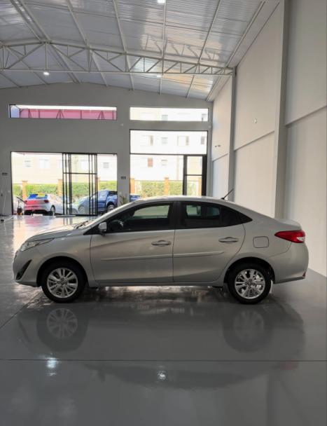 TOYOTA Yaris Sedan 1.5 16V 4P FLEX XL, Foto 8