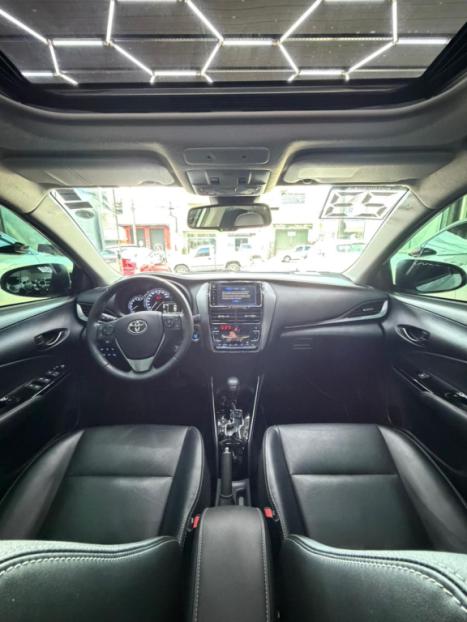 TOYOTA Yaris Sedan 1.5 16V 4P FLEX XLS CONNECT MULTIDRIVE AUTOM�TICO CVT, Foto 8