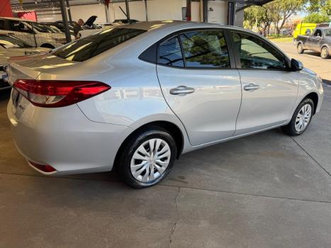 TOYOTA Yaris Sedan 1.5 16V 4P FLEX XL MULTIDRIVE AUTOMÁTICO CVT, Foto 4