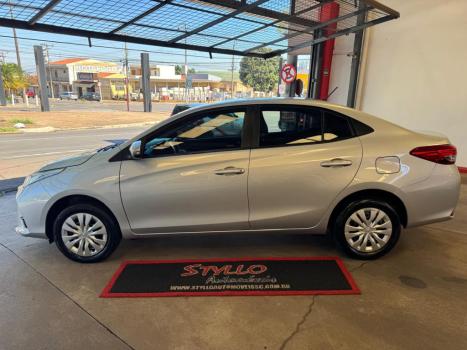 TOYOTA Yaris Sedan 1.5 16V 4P FLEX XL MULTIDRIVE AUTOMÁTICO CVT, Foto 6