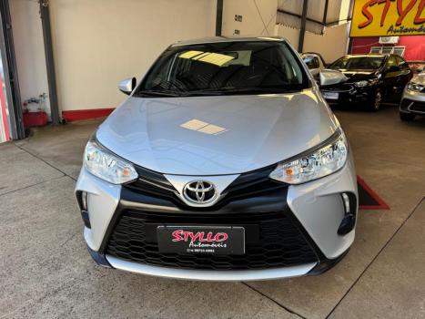 TOYOTA Yaris Sedan 1.5 16V 4P FLEX XL MULTIDRIVE AUTOMÁTICO CVT, Foto 9