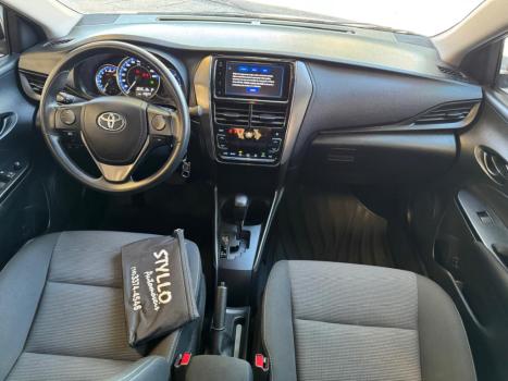 TOYOTA Yaris Sedan 1.5 16V 4P FLEX XL MULTIDRIVE AUTOMÁTICO CVT, Foto 15