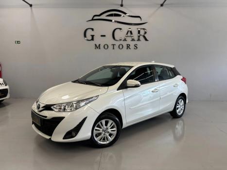 TOYOTA Yaris Sedan , Foto 3