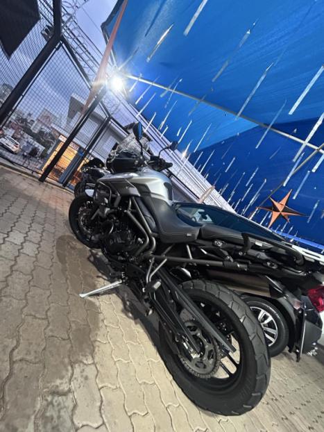 TRIUMPH Tiger 800 XRX, Foto 3 TRIUMPH Tiger 800 XRX, Foto 3