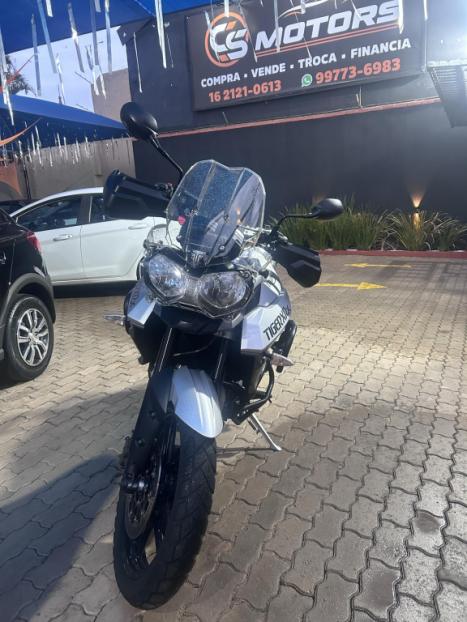 TRIUMPH Tiger 800 XRX, Foto 10 TRIUMPH Tiger 800 XRX, Foto 10