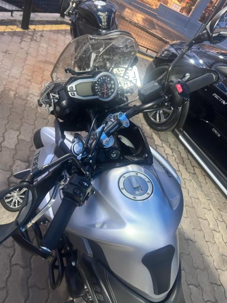 TRIUMPH Tiger 800 XRX, Foto 11 TRIUMPH Tiger 800 XRX, Foto 11