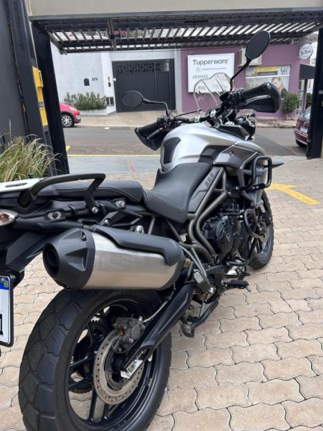 TRIUMPH Tiger 800 XRX, Foto 6 TRIUMPH Tiger 800 XRX, Foto 6