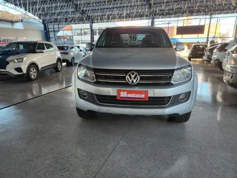 VOLKSWAGEN Amarok 2.0 16V 4X4 CABINE DUPLA  HIGHLINE TURBO INTERCOOLER, Foto 2