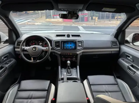 VOLKSWAGEN Amarok 3.0 V6 CABINE DUPLA HIGHLINE 4X4 TURBO INTERCOOLER AUTOMTICO, Foto 2