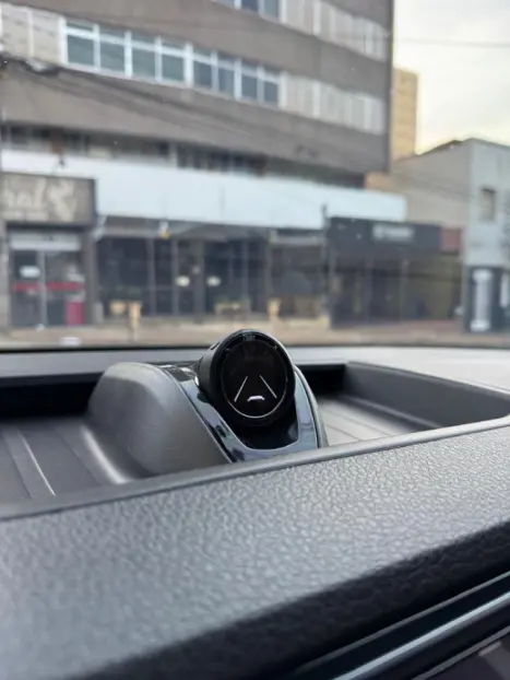 VOLKSWAGEN Amarok 3.0 V6 CABINE DUPLA HIGHLINE 4X4 TURBO INTERCOOLER AUTOMTICO, Foto 19