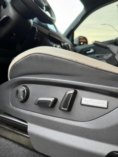 VOLKSWAGEN Amarok 3.0 V6 CABINE DUPLA HIGHLINE 4X4 TURBO INTERCOOLER AUTOM�TICO, Foto 5