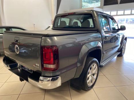 VOLKSWAGEN Amarok 3.0 V6 CABINE DUPLA HIGHLINE 4X4 TURBO INTERCOOLER AUTOMTICO, Foto 16