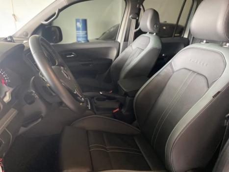 VOLKSWAGEN Amarok 3.0 V6 CABINE DUPLA HIGHLINE EXTREME 4X4 TURBO INTERCOOLER AUTOM�TICO, Foto 4