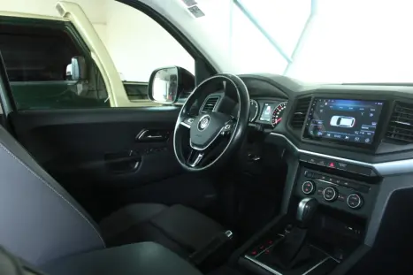 VOLKSWAGEN Amarok 3.0 V6 CABINE DUPLA HIGHLINE 4X4 TURBO INTERCOOLER AUTOM�TICO, Foto 15