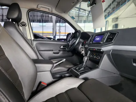 VOLKSWAGEN Amarok 3.0 V6 CABINE DUPLA HIGHLINE 4X4 TURBO INTERCOOLER AUTOM�TICO, Foto 8