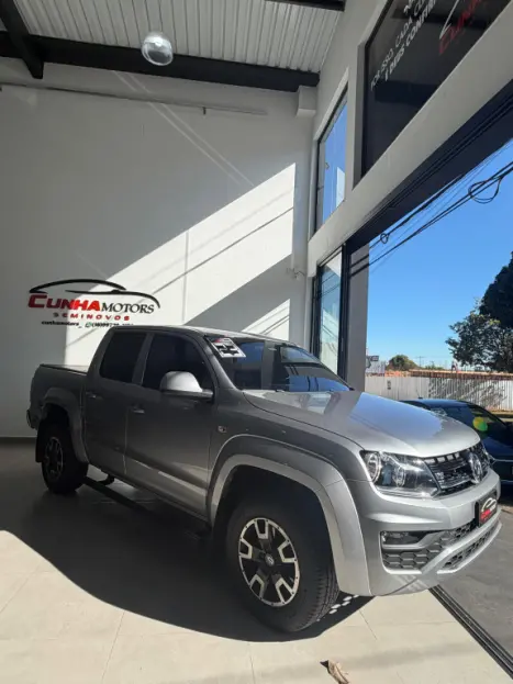 VOLKSWAGEN Amarok 3.0 V6 CABINE DUPLA COMFORT 4X4 TURBO INTERCOOLER AUTOM�TICO, Foto 1