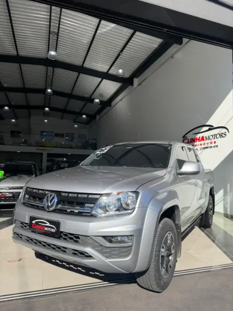 VOLKSWAGEN Amarok 3.0 V6 CABINE DUPLA COMFORT 4X4 TURBO INTERCOOLER AUTOM�TICO, Foto 2
