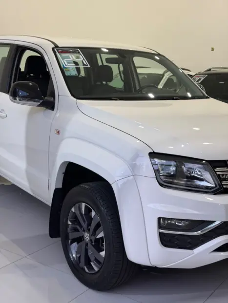 VOLKSWAGEN Amarok 3.0 V6 CABINE DUPLA HIGHLINE 4X4 TURBO INTERCOOLER AUTOM�TICO, Foto 4
